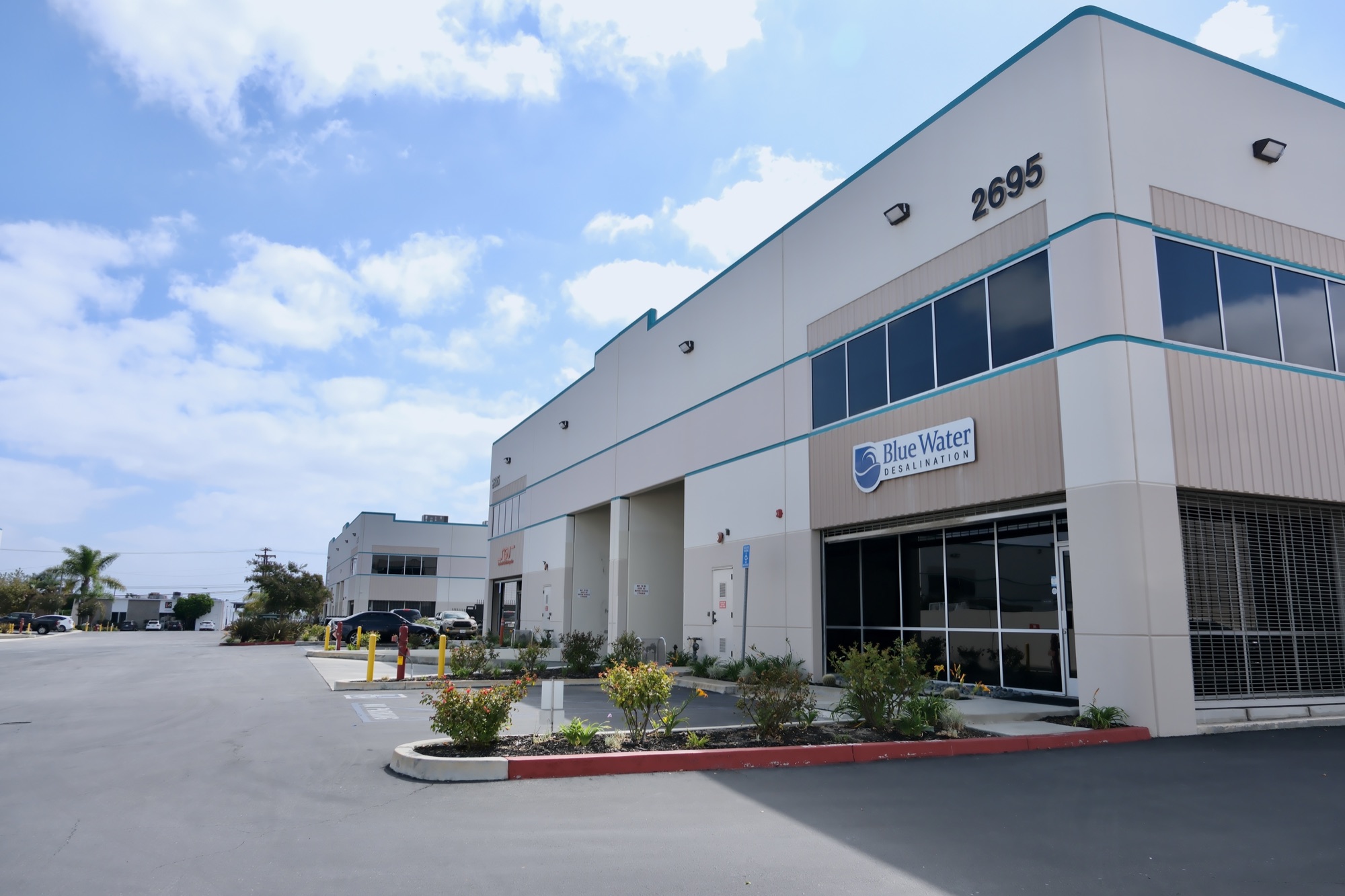 2695 Temple Ave corner elevation with Blue Water Desalination signage